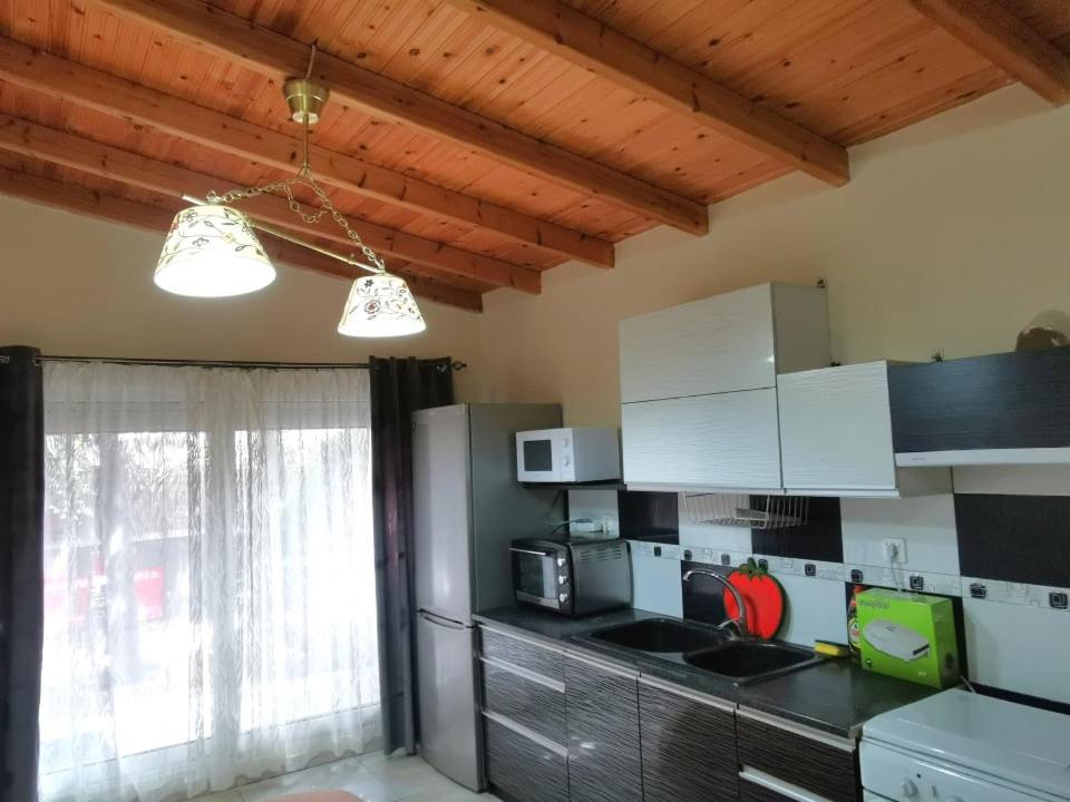 Villa Anna Limenas  Buitenkant foto