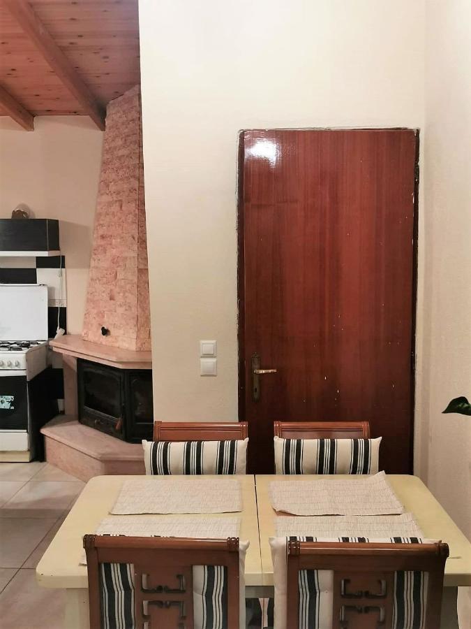 Villa Anna Limenas  Buitenkant foto
